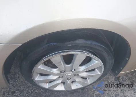 2006 Honda Accord 3.0 Ex из США, поврежденный, VIN 1HGCM66816A069740